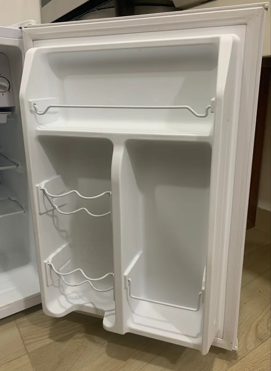 Frigobar Elgin 70L 