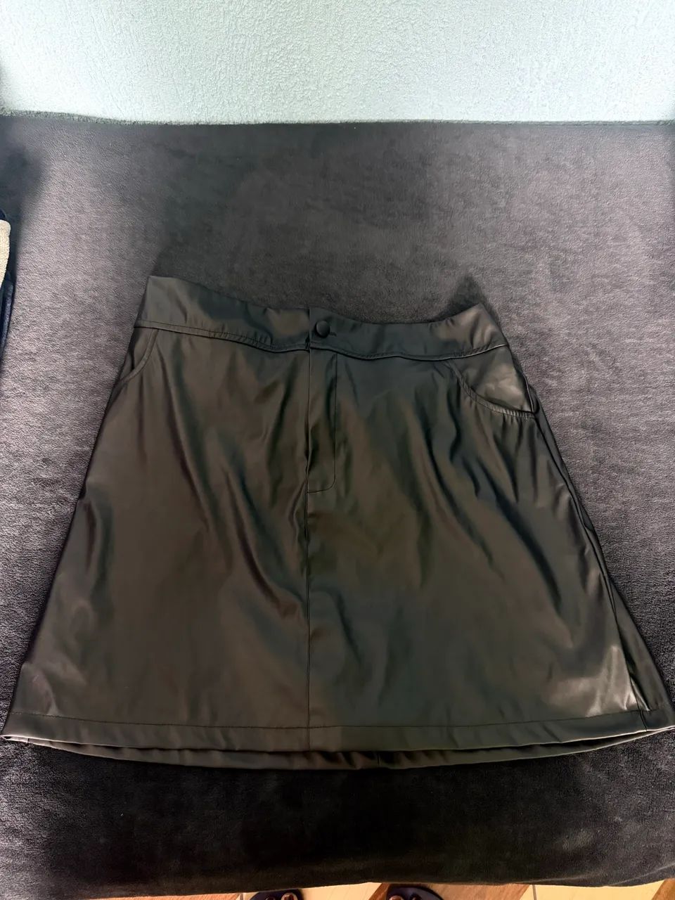 SAIA DE COURO PLUS SIZE COM SHORT PROTETOR CÓS ELASTICO - TAMANHO 52 - Foto 3