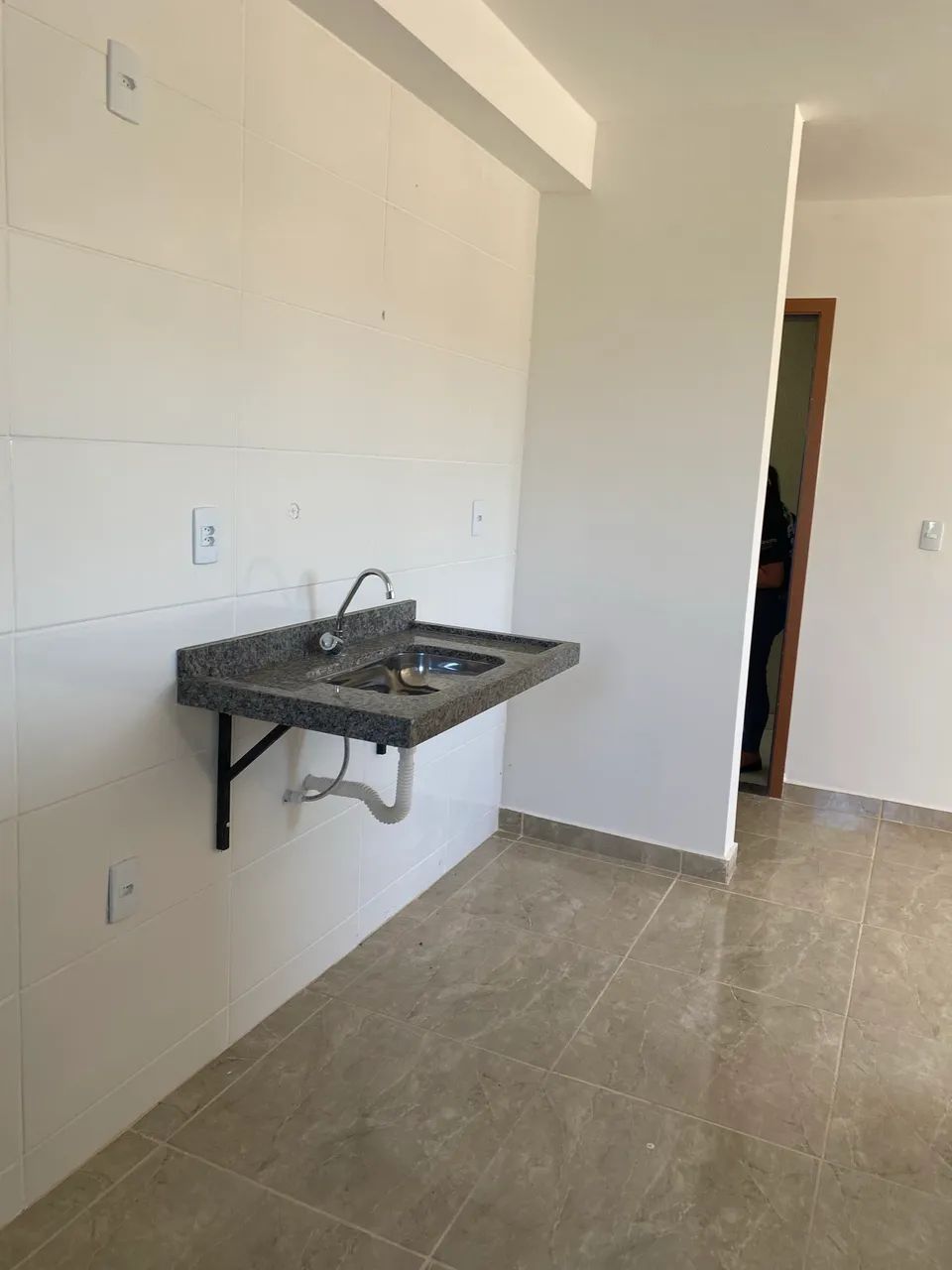 Aluga - se Apartamento Dalva 5 - Foto 2