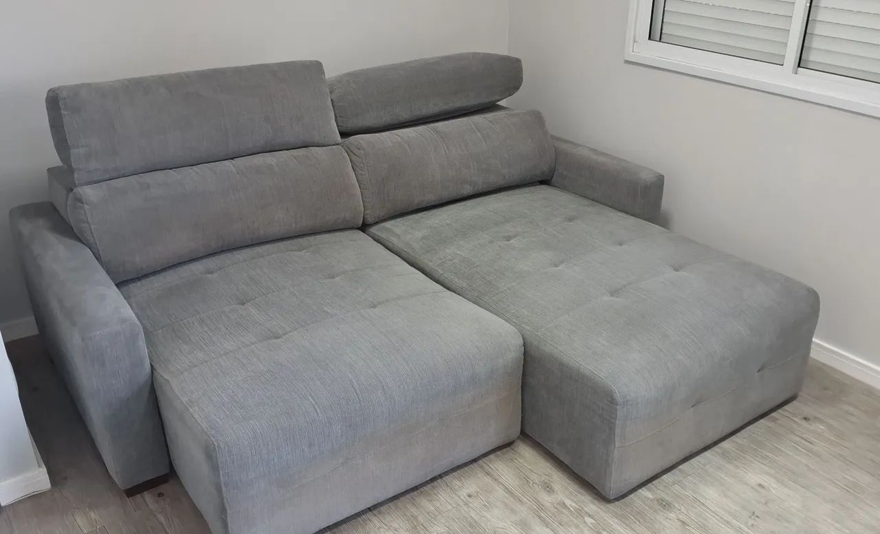 Sofá Cama Retrátil e Reclinável - Excelente Estado e Muito Conforto!  - Foto 4