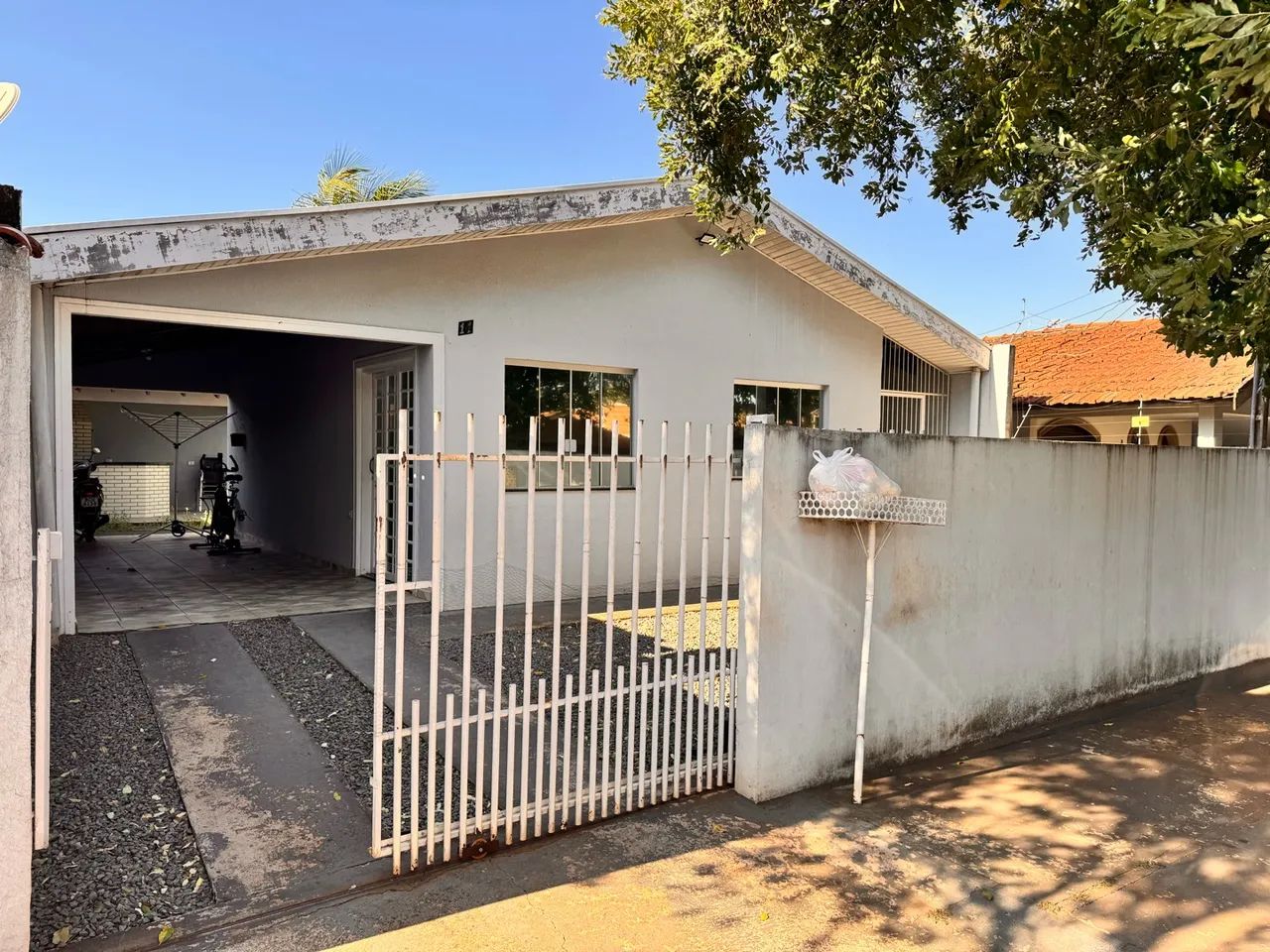 Casa a venda - Casa com 2 quartos 