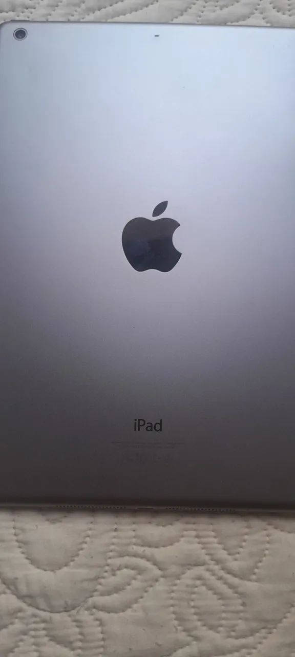 IPAD AIR WI FI 16 gb   A1474