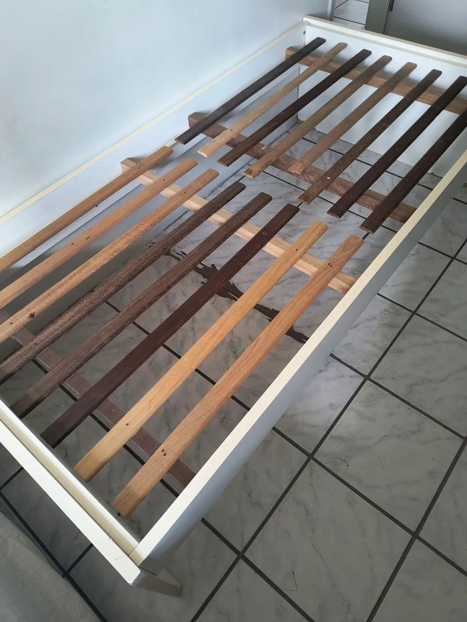 Cama de Solteiro em Madeira - Estrutura Completa - Foto 3