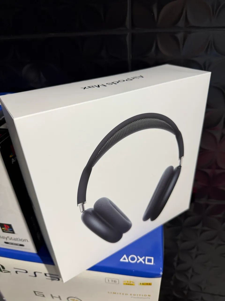 AirPods Max - Lacrado
