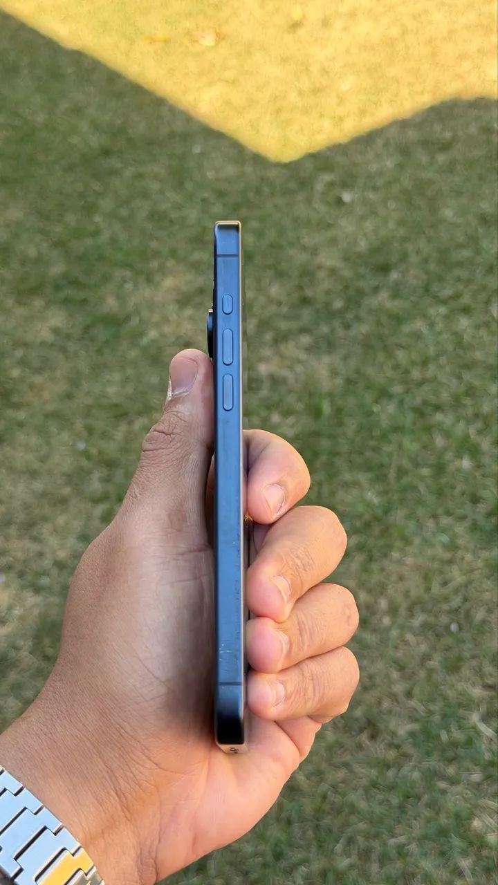 iPhone 15 pro Max - Foto 4