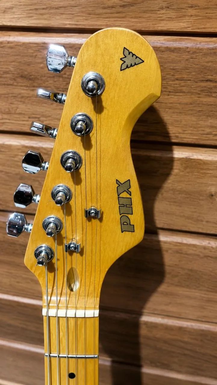 Guitarra Stratocaster PHX - Foto 5