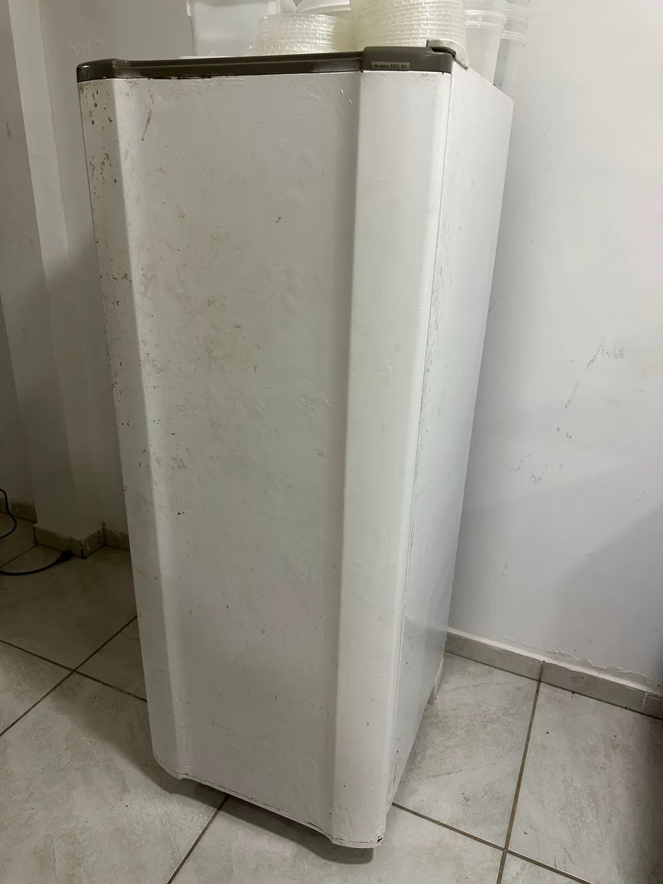 Vendo GELADEIRA funcionando perfeitamente  - Foto 2