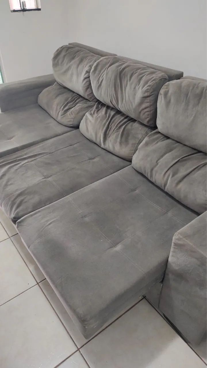 Sofá retrátil e reclinável