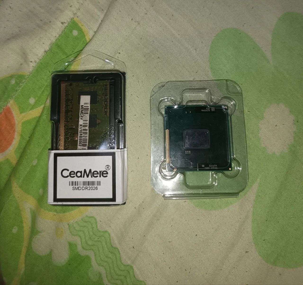 Processador Intel Celeron B800 notebook + memória ram ddr3 1gb notebook 