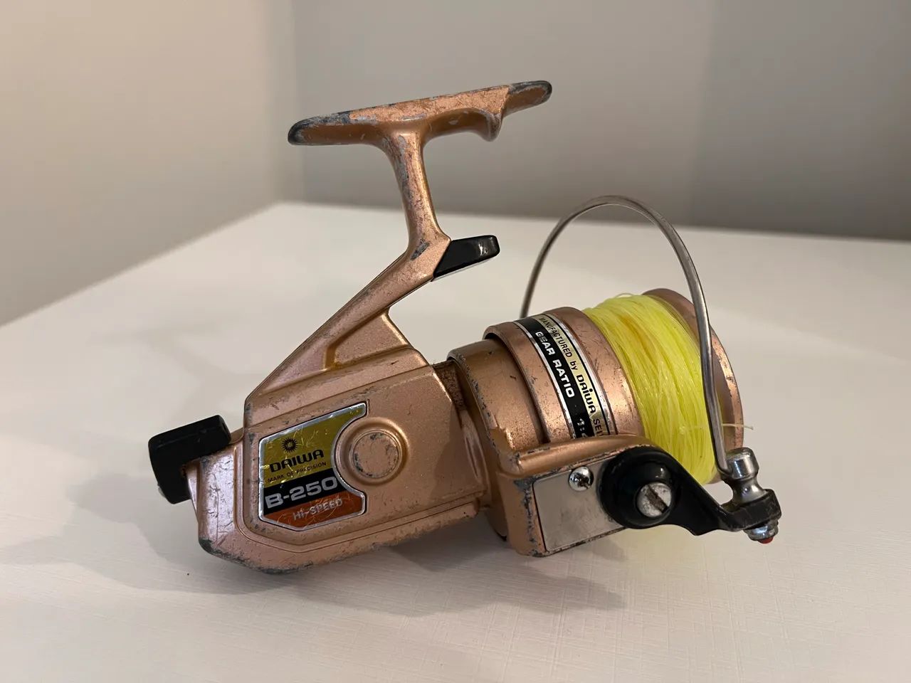 Molinete Daiwa B-250 Hi-Speed - Esportes Aquáticos - Loteamento