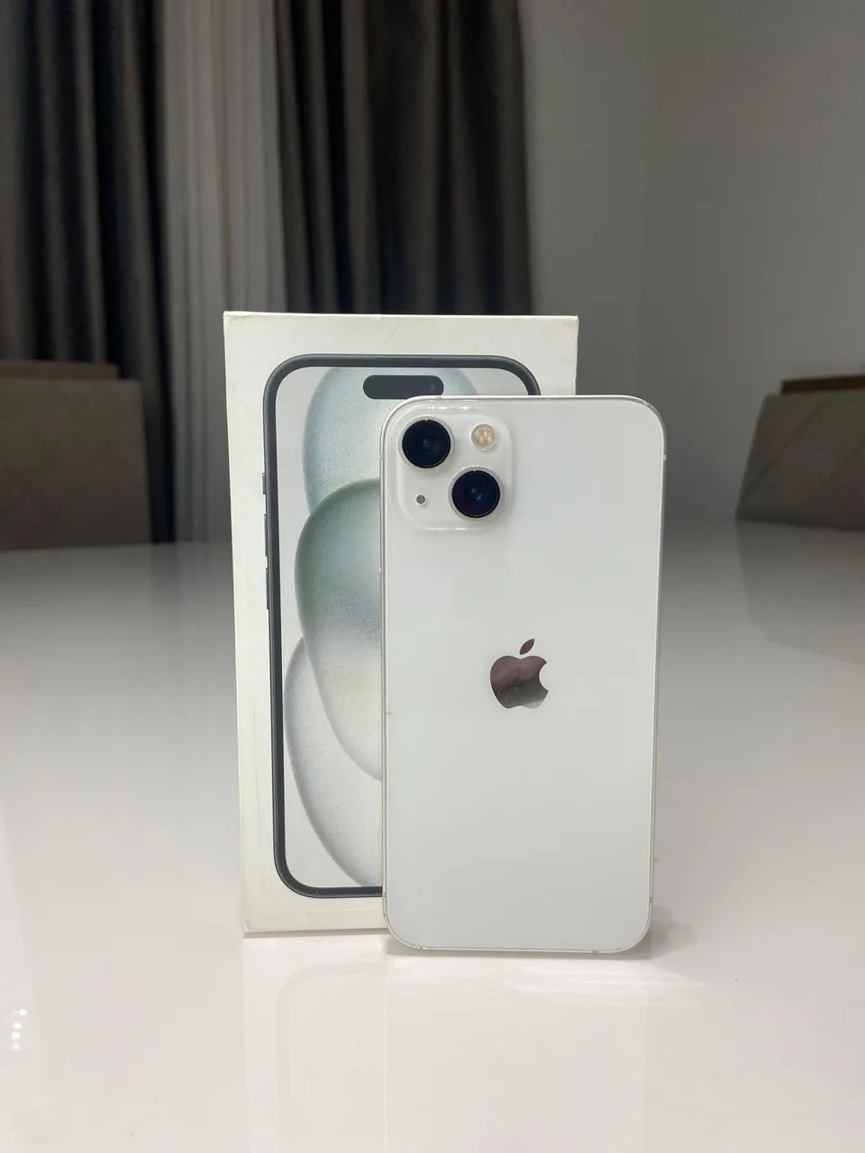 iPhone 13 128GB ほぼ無疵 iPhone 13 128GB - Nunca Aberto - Original - Celulares e