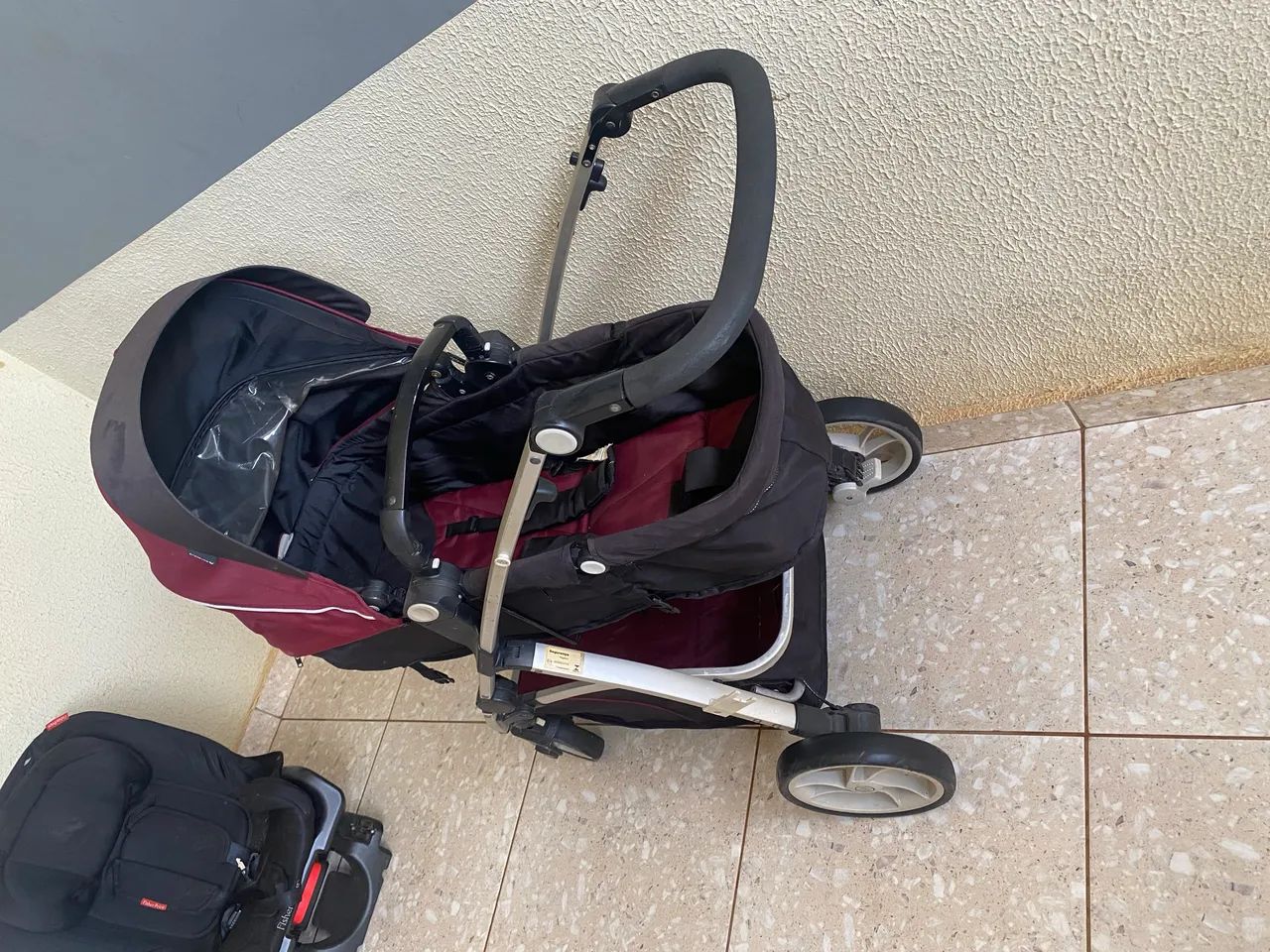 Vendo carrinho de bebê Moisés  - Foto 3