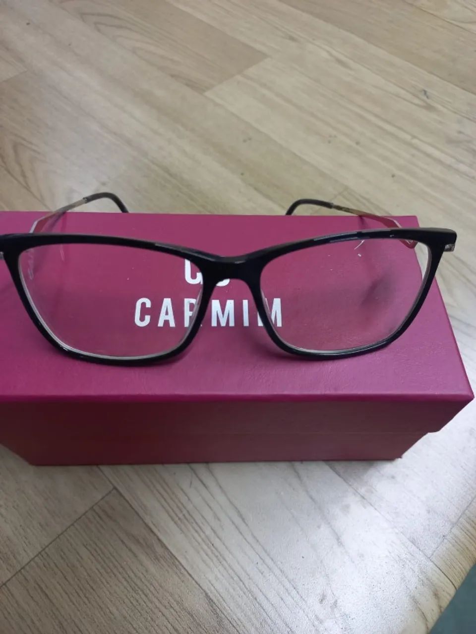 ARMAÇÃO ÓCULOS FEMININO CARMIM