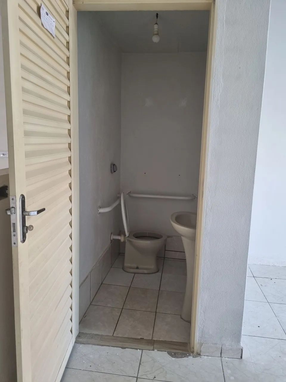 Cômodo comercial  - Foto 4