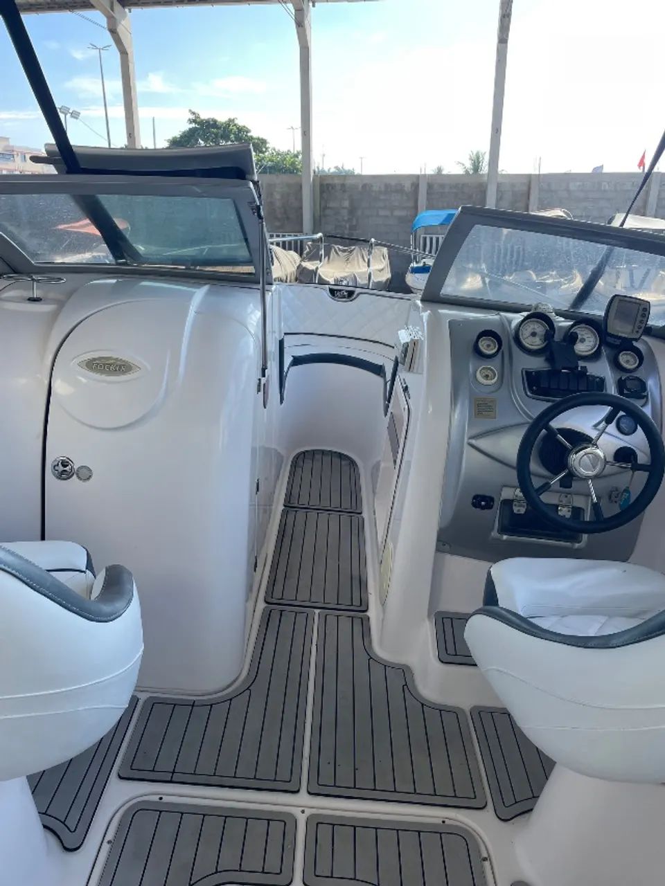 Lancha Focker 240 com banheiro  - Foto 5