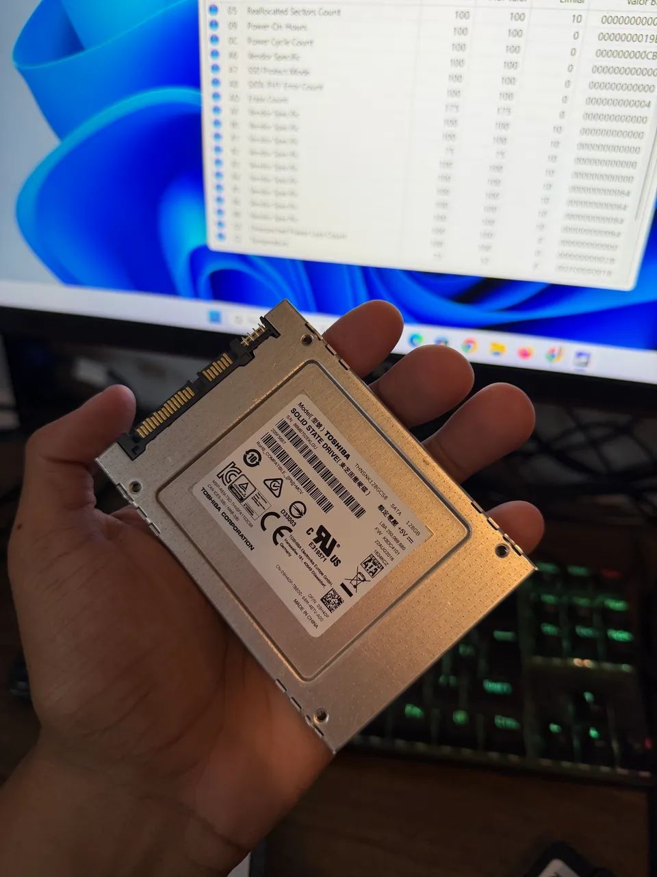 Toshiba SanDisk SSD 256GB 3枚 + 128GB 2枚 SSD Toshiba 128GB Original - Armazenamento - Jardim Três Marias