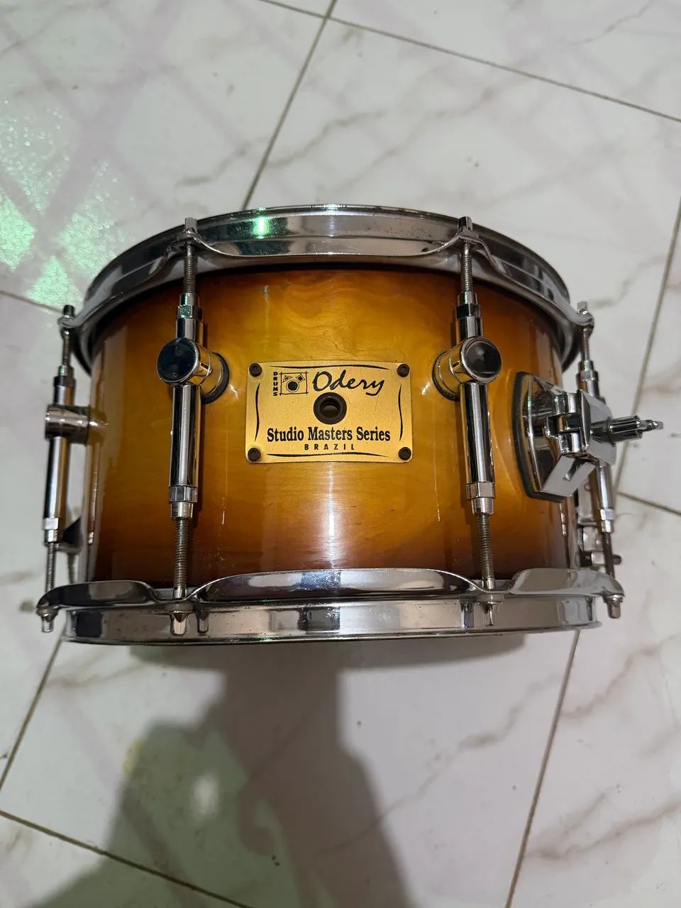 Caixa Odery Studio Master Séries 12x7