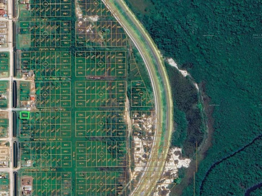Terreno com 360m2 no Carianos, Florianópolis/SC