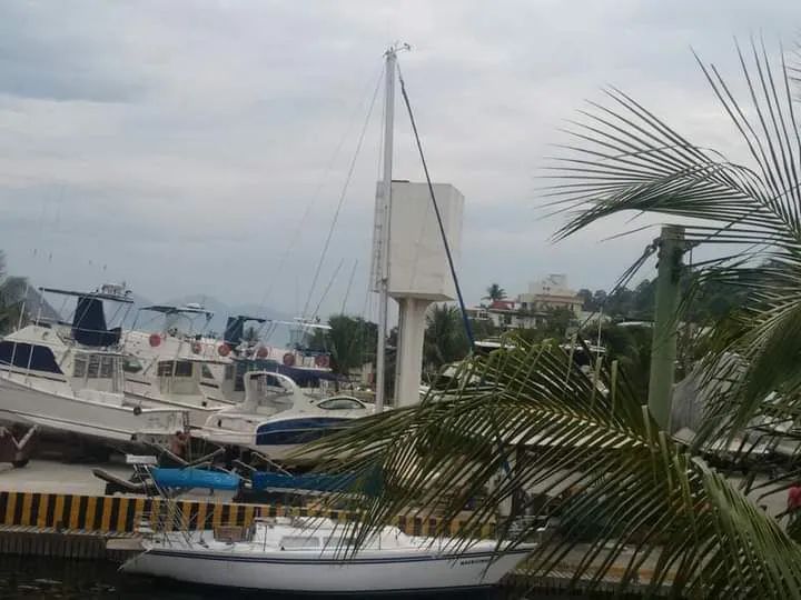 Velamar 33