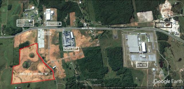 Área industrial 100.000 m²