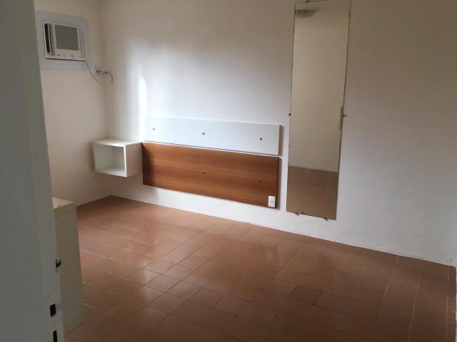 Caixa d'água 2/4 apto térreo