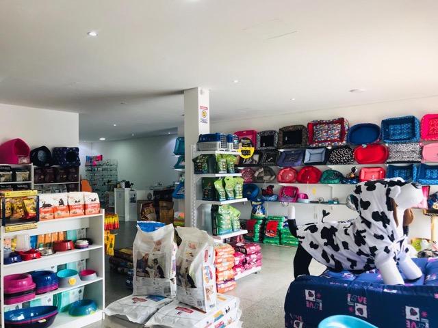 Pet Shop e Clinica Veterinária - Foto 3