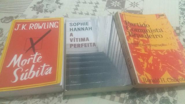 Livros - Foto 2