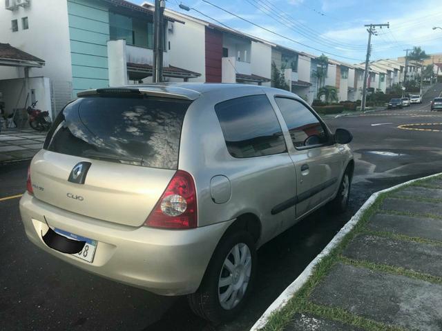 Clio - Foto 3