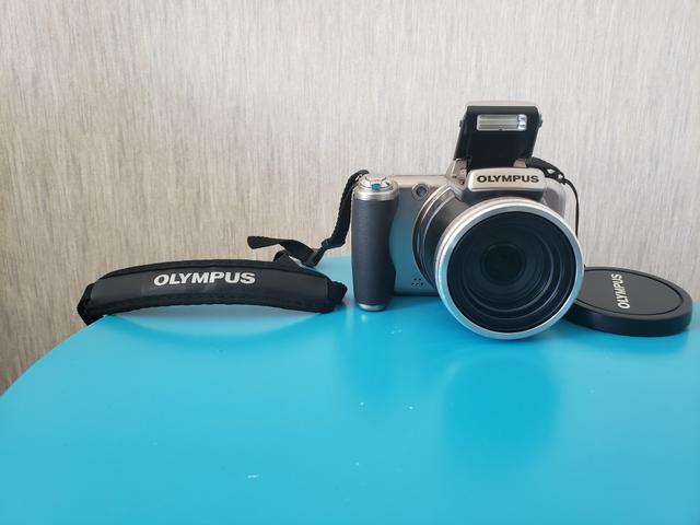 Maquina fotográfica OLYMPUS