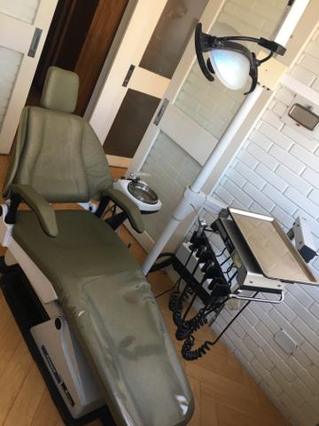 02 Cadeiras odontológicas automáticas em ótimo estado, funcionando - Foto 2