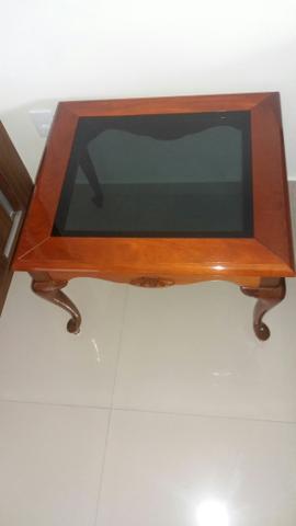 Vendo 2 mesinhas de canto - Foto 3