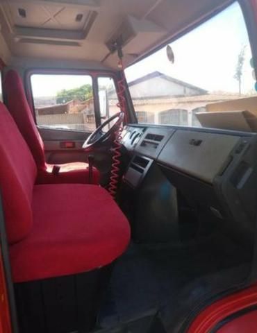 Mercedes 710 Plus 2003 Baú Parcela 1.358,66 - Foto 2