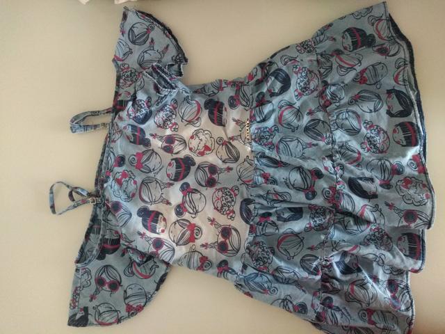 2 vestidos e 1 conjunto bermuda e blusa