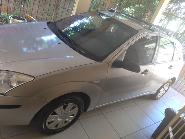 Ford Focus 1.6 8v - Foto 4