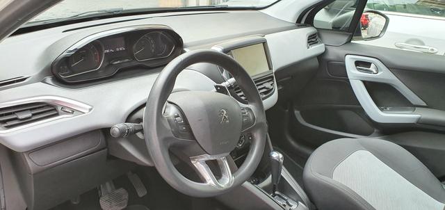 Peugeot 208 active pack 1.6 automático - Foto 6