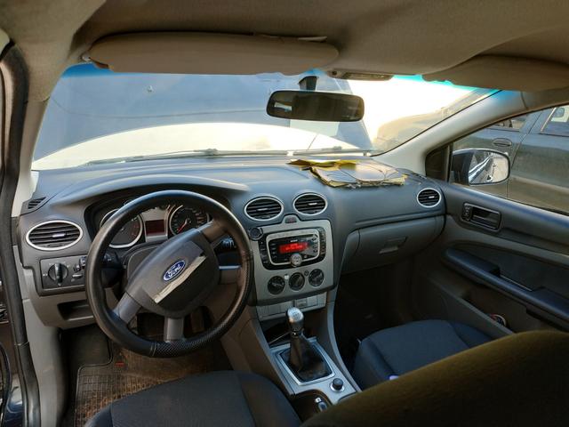 Focus Ford 2.0 - Foto 8