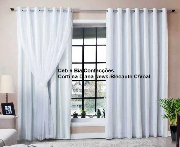 Cortina de Blecaute Cor Branco com Voal Liso Branco