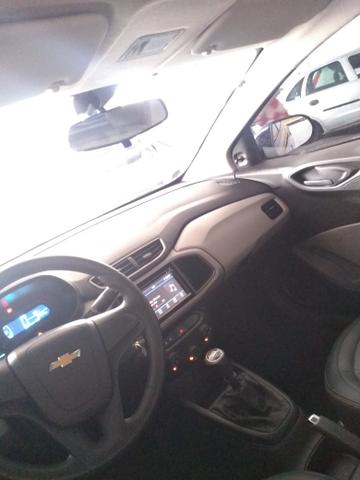 Onix 2016 completo carro impecável ! - Foto 4