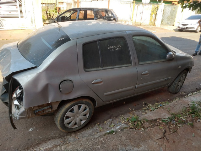 Peças p/ Renault Clio 1.0 16v Flex 2007 - Foto 4