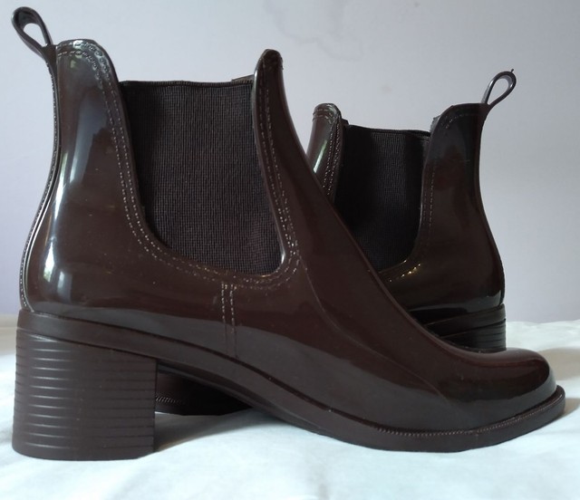 Bota Marrom cano curto N. 35 - Nova - Linda e Moderna para arrasar - Foto 3