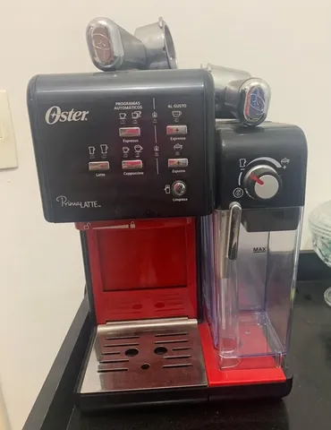 Máquina de Café Oster Prima Latte em segunda mão durante 50 EUR em