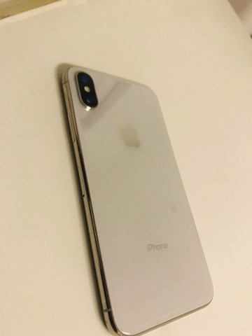 iPhone X