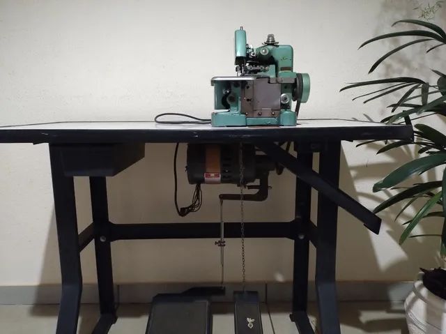 Máquina Overloque - Foto 4
