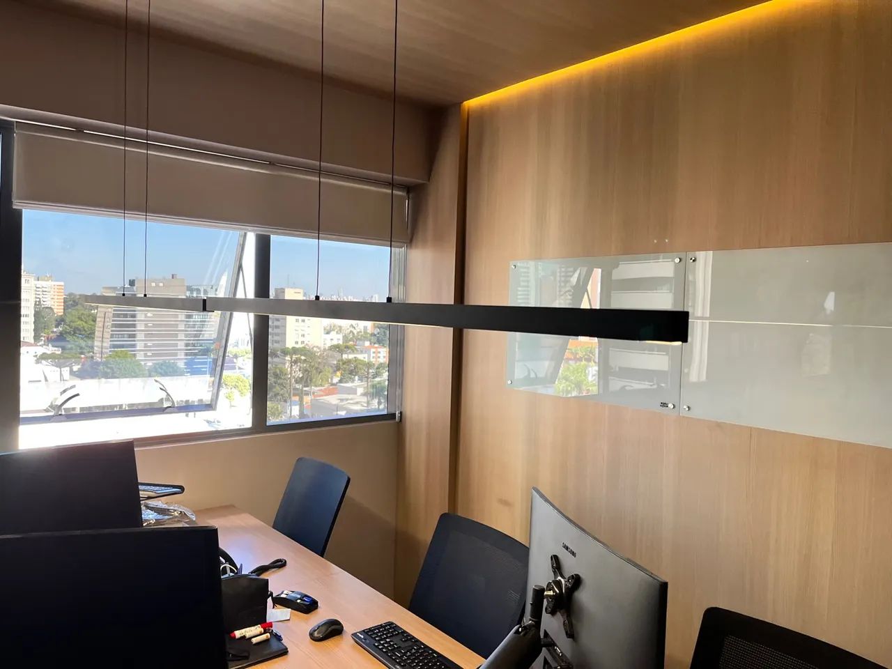 Luminária de escritório discreta  - Foto 4