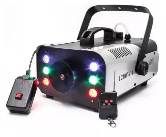 maquina de fumaça 1200w com 6leds rgb lk-y9 luatek - Foto 4