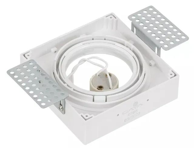 3973 | SPOT DE EMBUTIR NO FRAME