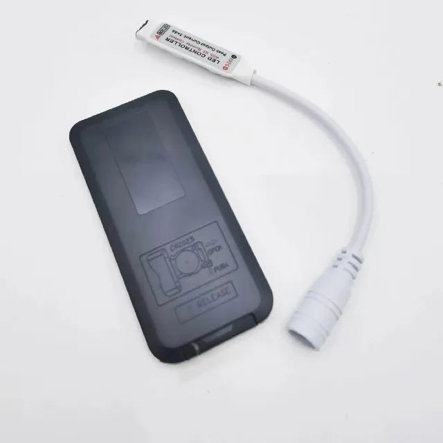 Controle 17 tc RF Wireless P/ Fita De Led Rgb 12v - COD 918 - Foto 2