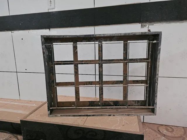 Vendo janelas e porta - Foto 2