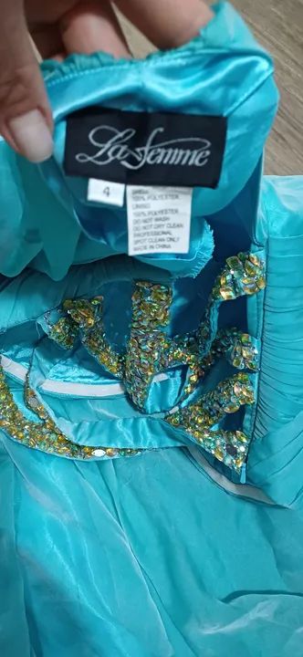Vestidos variados - Foto 2
