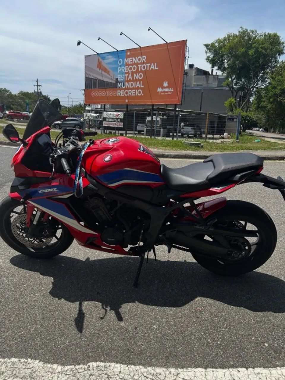CBR 650R - Com acessórios - Foto 4